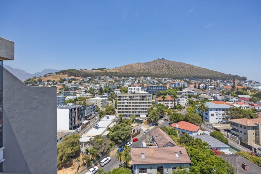 To Let 1 Bedroom Property for Rent in Green Point Western Cape